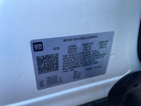 Used 2025 Buick Encore GX Preferred FWD image 29