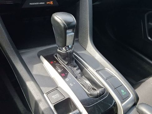 Used 2019 Honda Civic Sport image 12