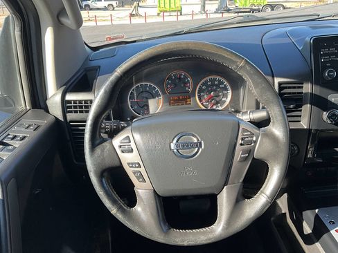 Used 2013 Nissan Titan SV w/ SV Premium Utility Pkg image 30