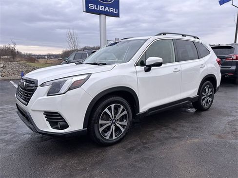 Used 2022 Subaru Forester Limited image 6