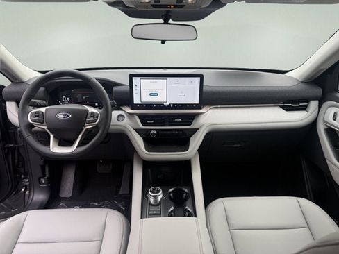 New 2026 Ford Explorer Active w/ Active Comfort Package AWD/4WD image 11