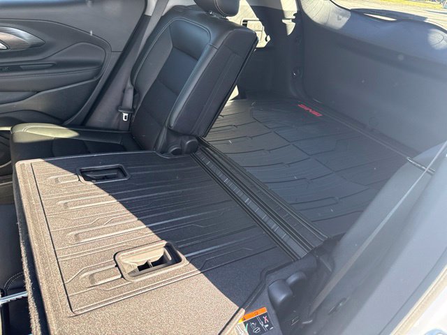 Certified 2022 GMC Terrain SLT w/ Infotainment Package II FWD image 29