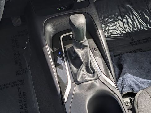 Used 2026 Toyota Corolla LE w/ LE Premium Package image 14