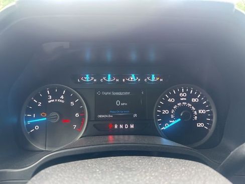 Used 2020 Ford F150 XLT w/ Equipment Group 302A Luxury AWD/4WD image 10