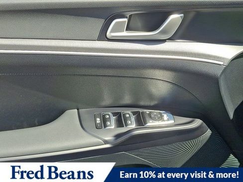 New 2026 Kia K5 LXS image 8