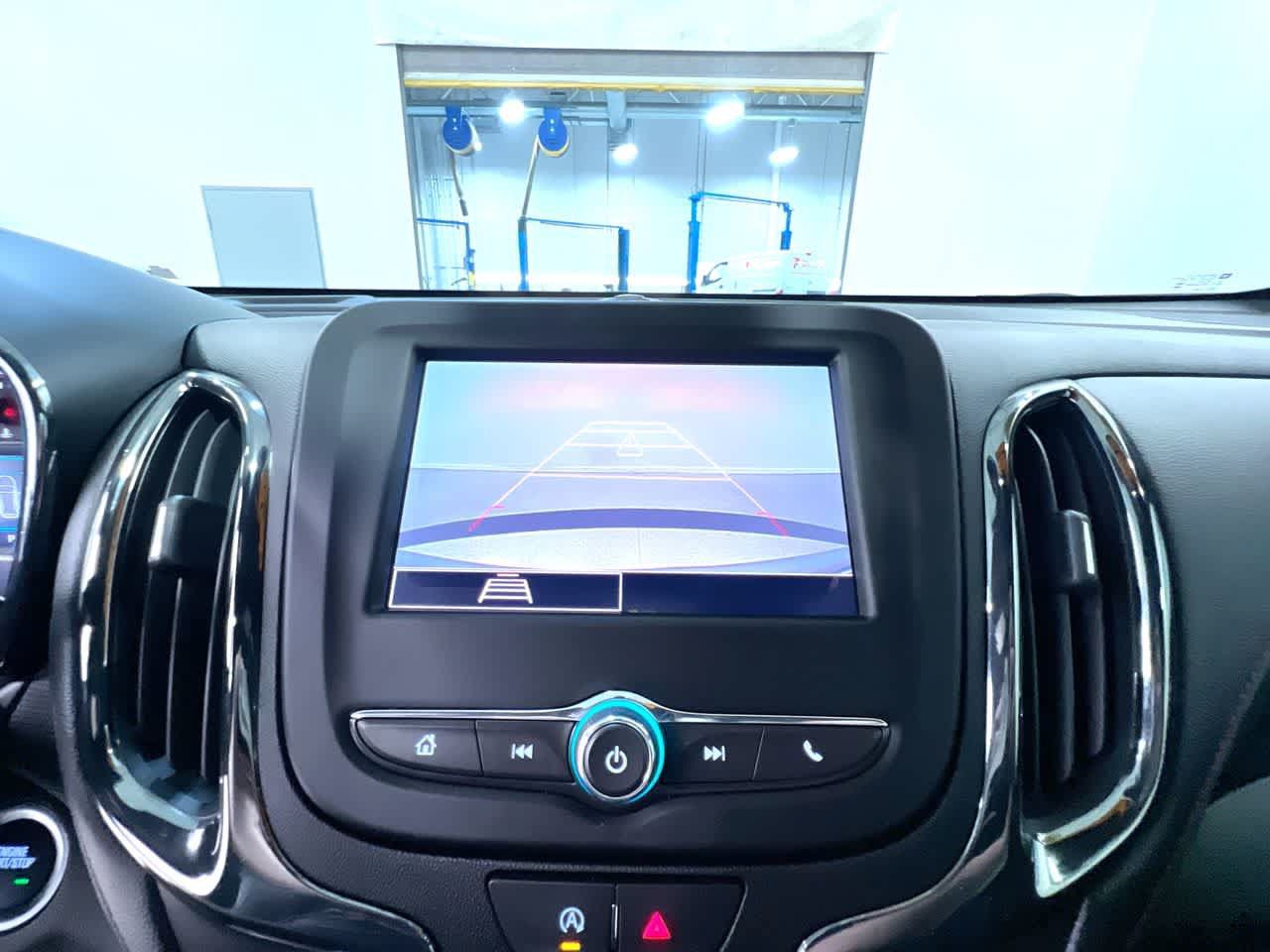 Used 2024 Chevrolet Equinox RS w/ LPO, Floor Liner Package FWD image 27