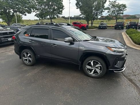 Used 2024 Toyota RAV4 SE w/ Weather & Moonroof Package AWD/4WD image 10
