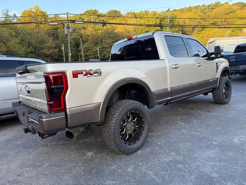 Used 2017 Ford F250 King Ranch w/ King Ranch Ultimate Package image 15