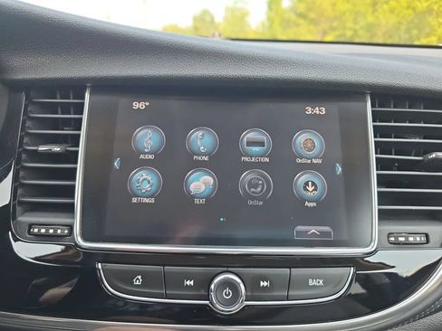 Used 2018 Buick Encore Preferred FWD image 26