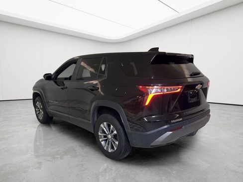Used 2026 Chevrolet Equinox LT FWD image 30