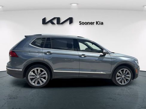 Used 2021 Volkswagen Tiguan SEL image 7