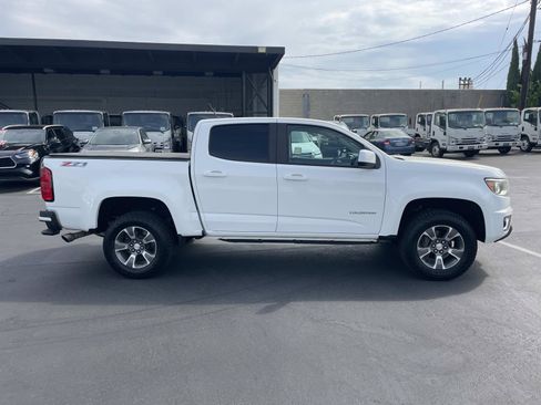 Used 2016 Chevrolet Colorado Z71 AWD/4WD image 4