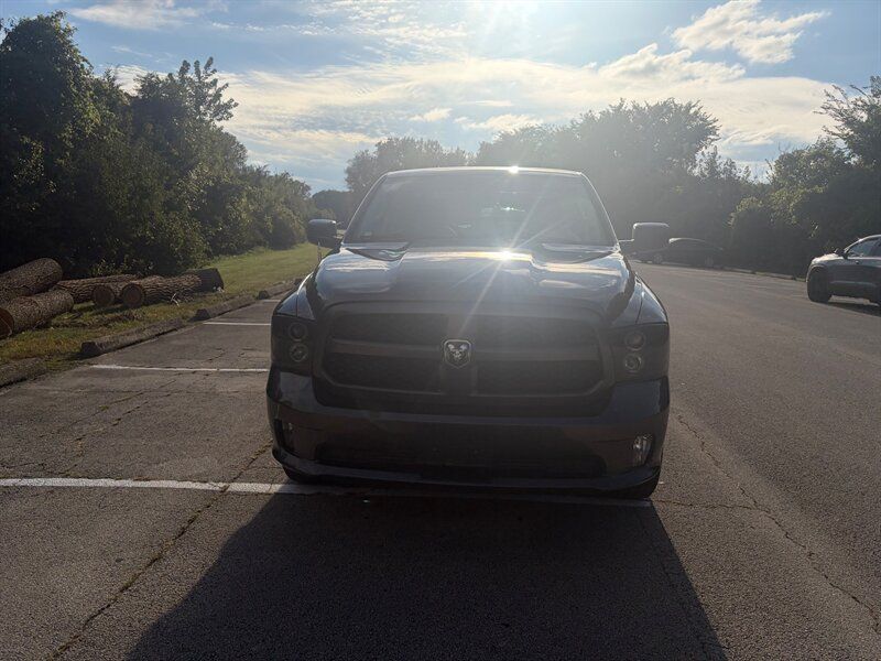 Used 2015 RAM 1500 Express AWD/4WD image 8