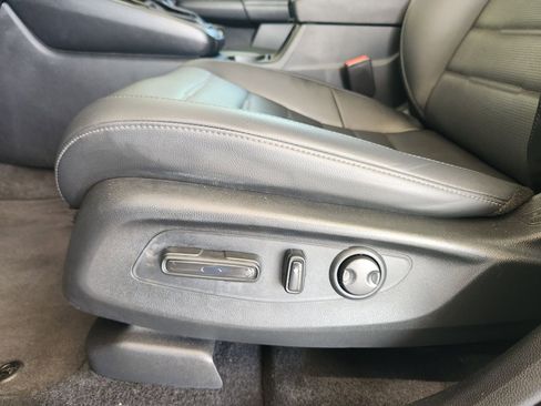 Used 2024 Honda CR-V EX-L image 23