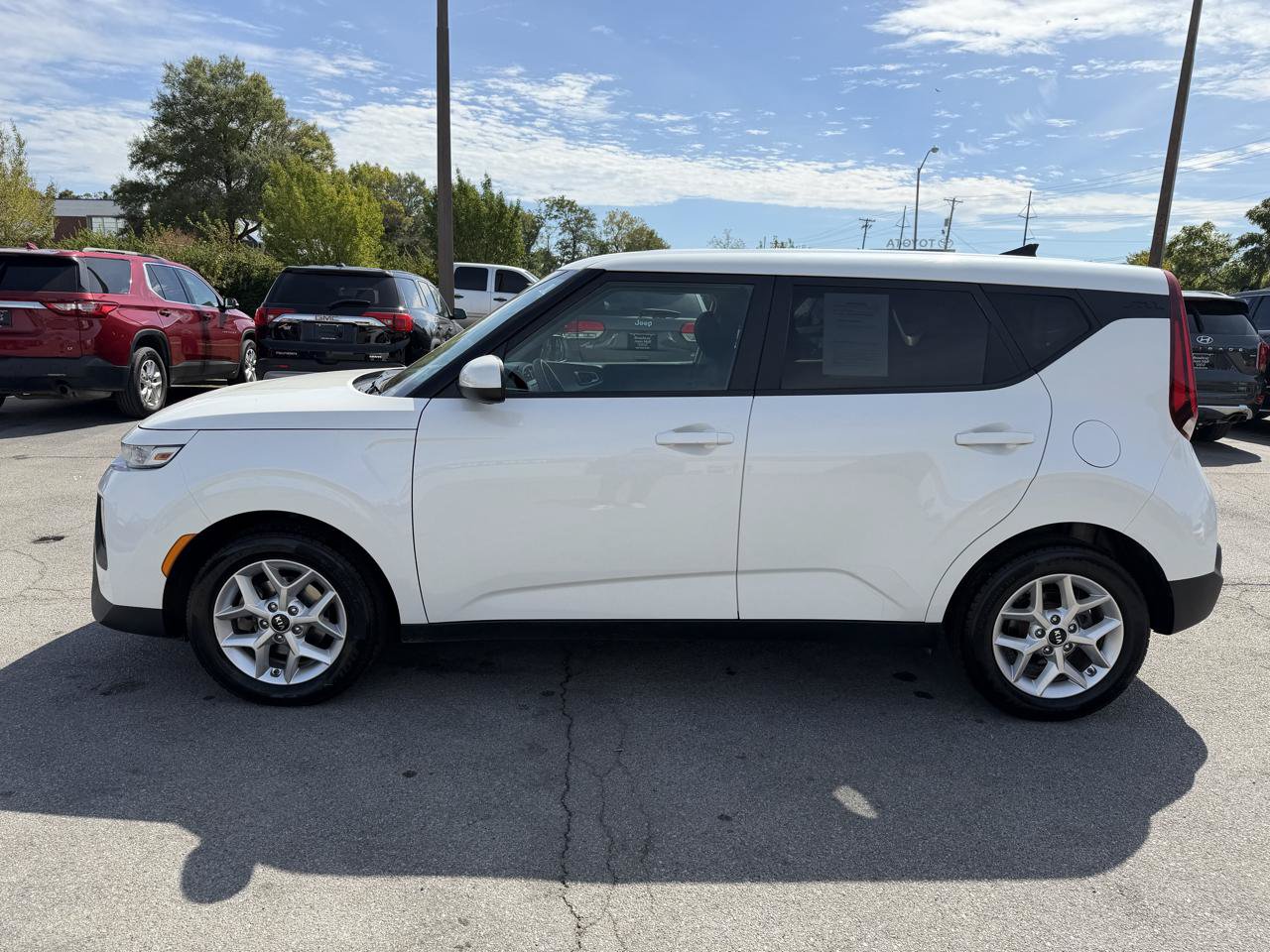Used 2020 Kia Soul S FWD image 6