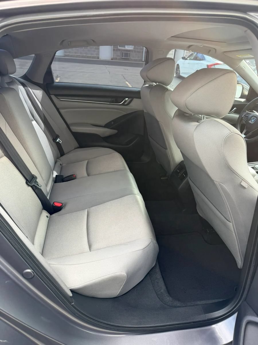 Used 2020 Honda Accord EX image 12