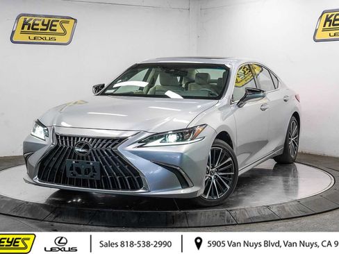 Used 2024 Lexus ES 350 w/ Premium Package FWD image 1