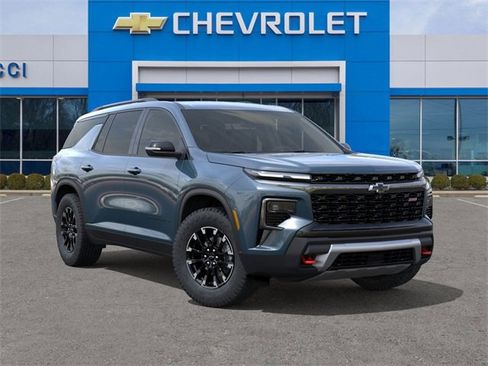 New 2026 Chevrolet Traverse Z71 w/ Driver Confidence Package image 7