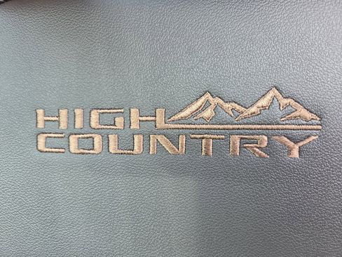 New 2026 Chevrolet Tahoe High Country AWD/4WD image 14