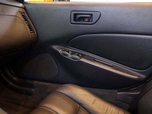 Used 2002 Chrysler Prowler RWD image 56
