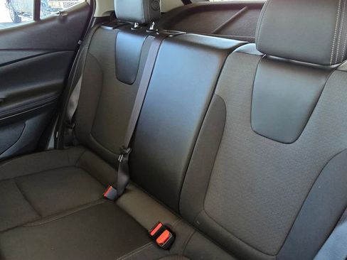 Used 2024 Buick Encore GX Preferred image 20