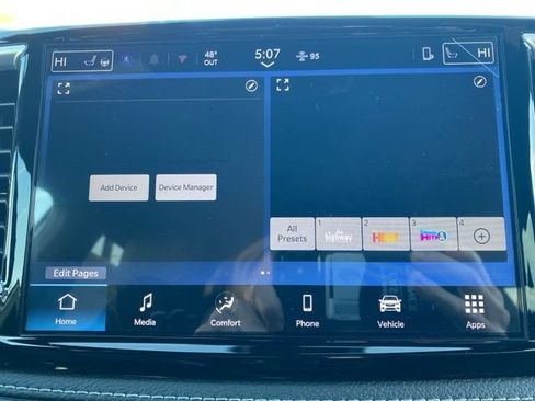 New 2026 Chrysler Pacifica Select image 43