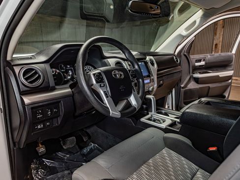 Used 2021 Toyota Tundra SR5 w/ TRD Off-Road Package RWD image 13