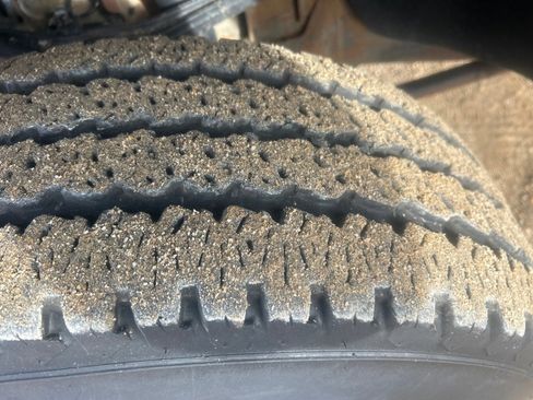 Used 2023 Chevrolet Silverado 2500 LT image 9