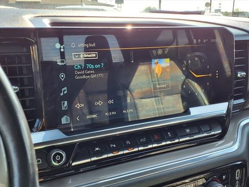 Used 2022 Chevrolet Silverado 1500 High Country w/ High Country Premium Package image 6