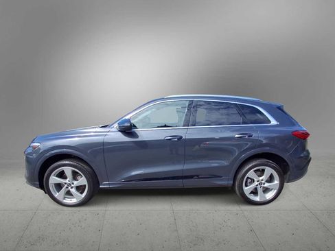 Certified 2025 Audi Q5 Premium w/ Premium Plus AWD/4WD image 5