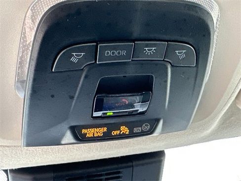 Certified 2025 Toyota Corolla LE image 29