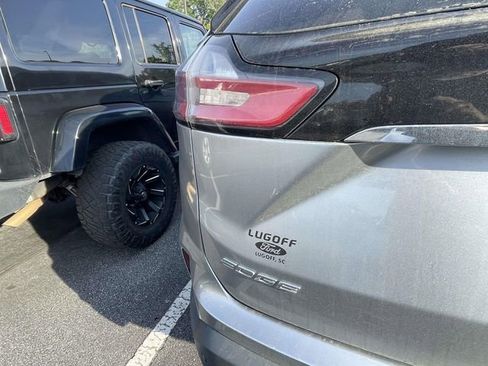 Used 2020 Ford Edge Titanium w/ Equipment Group 301A image 11