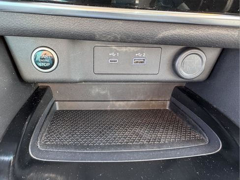 Used 2023 Nissan Rogue S AWD/4WD image 19