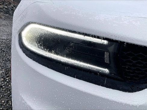 Used 2022 Dodge Charger R/T w/ Blacktop Package image 25