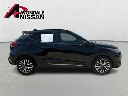 Certified 2024 Nissan Kicks SR image 5