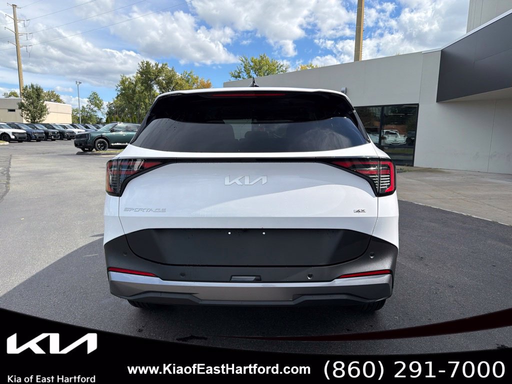 New 2027 Kia Sportage LX AWD/4WD image 9