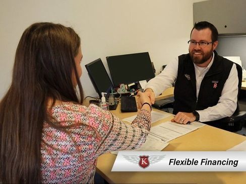 Used 2023 GMC Acadia SLE w/ Driver Convenience Package image 28