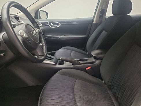 Used 2019 Nissan Sentra SV image 17