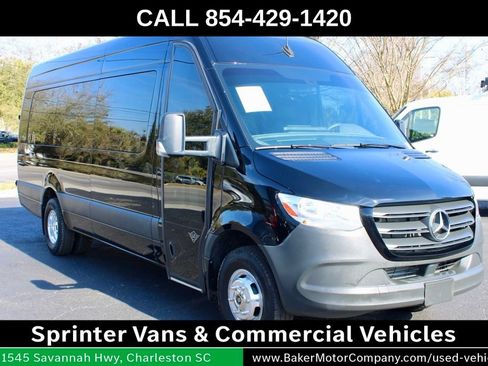 Used 2019 Mercedes-Benz Sprinter 3500 image 13