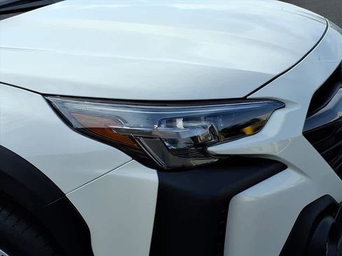 Certified 2025 Subaru Outback Premium w/ Popular Package #1A image 9