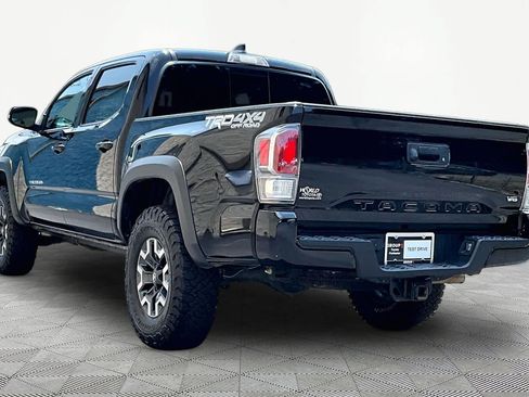 Used 2023 Toyota Tacoma TRD Off-Road w/ Technology Package AWD/4WD image 12
