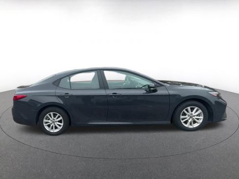 Used 2025 Toyota Camry LE image 16