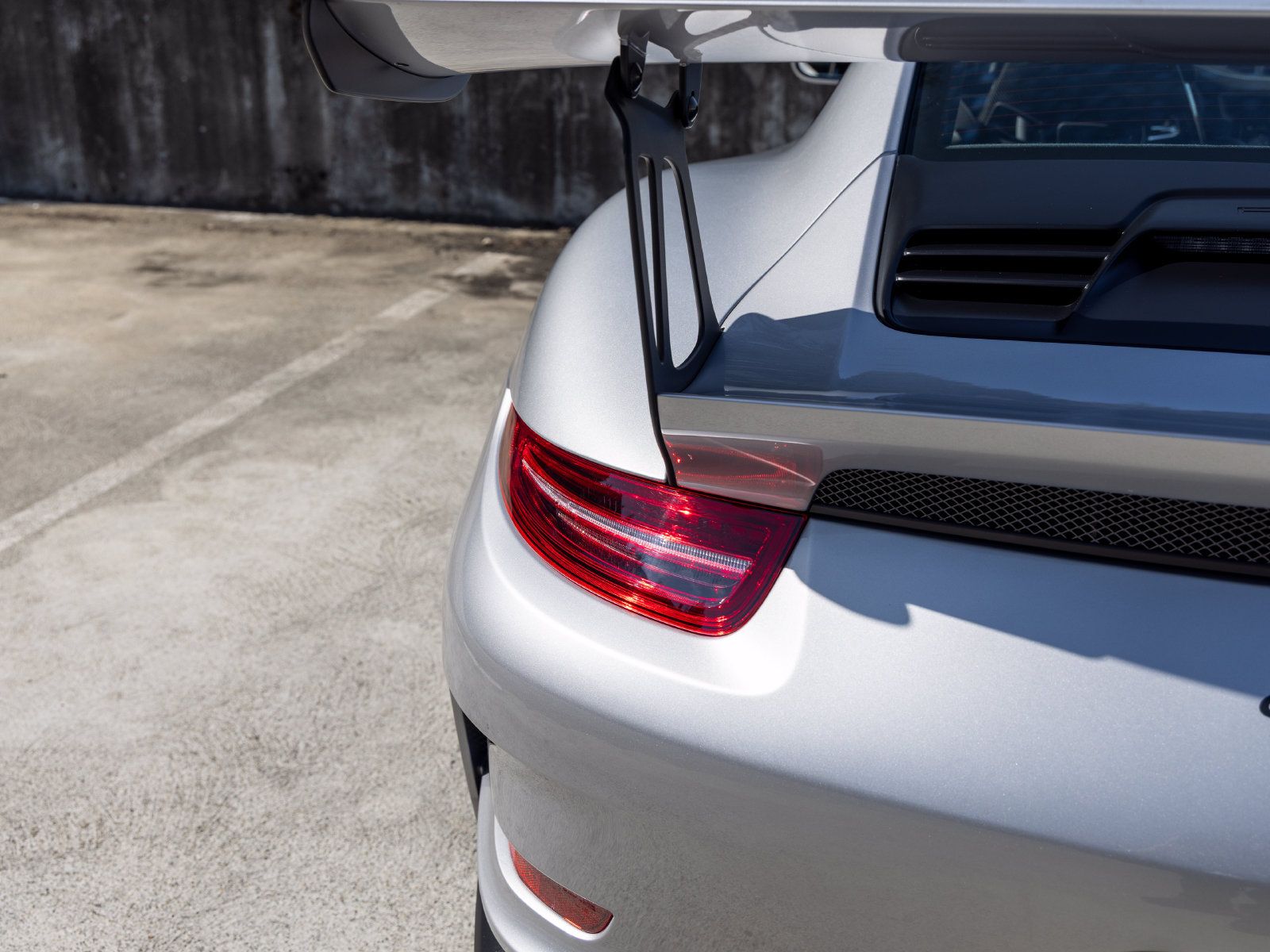 Used 2016 Porsche 911 GT3 RS RWD image 26