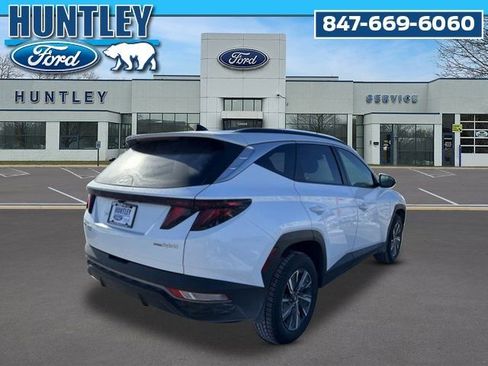 Used 2024 Hyundai Tucson Blue image 5