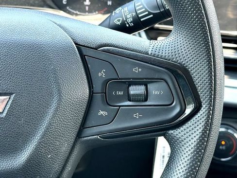 Used 2024 Chevrolet Trax LS FWD image 22