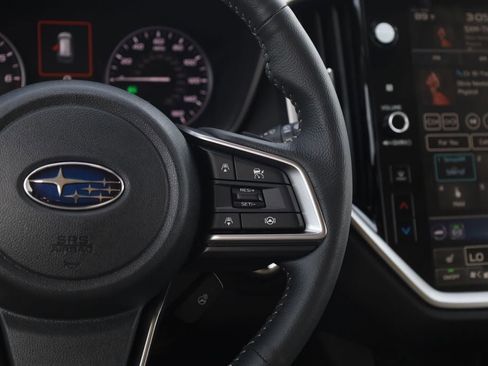 New 2026 Subaru Ascent Limited image 9