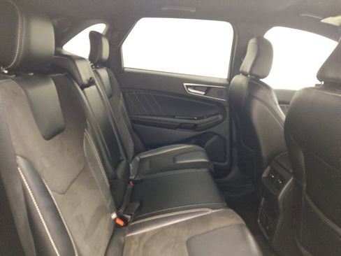 Used 2020 Ford Edge ST w/ Cold Weather Package image 19