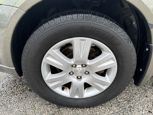 Used 2005 Subaru Outback 2.5i AWD/4WD image 18