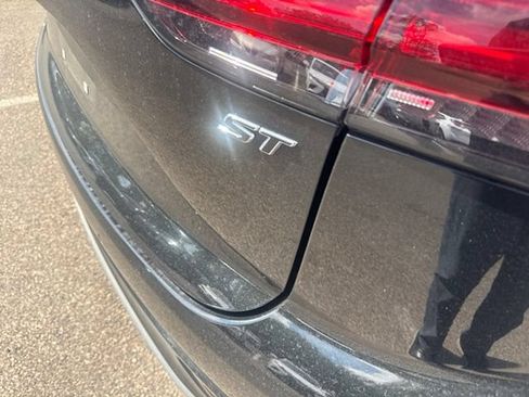 Certified 2022 Buick Envision Preferred FWD image 9