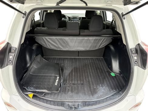 Used 2018 Toyota RAV4 LE w/ All Weather Liner Package image 17